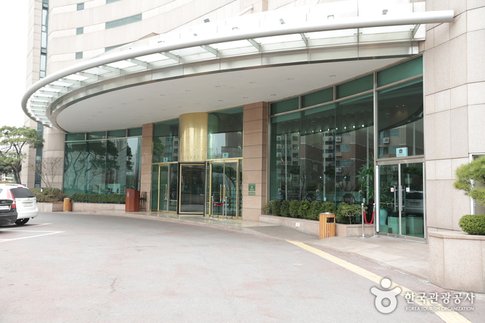 [예스키즈존] 나이아가라 호텔