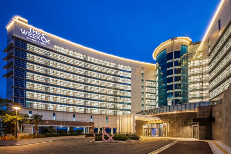 [예스키즈존] 더위크앤리조트 (THE WEEK & RESORT)