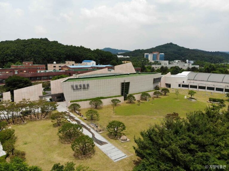 [예스키즈존] 지질박물관