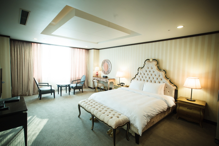 [예스키즈존] 퀸벨호텔