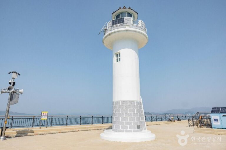 [예스키즈존] 천성항 방파제등대