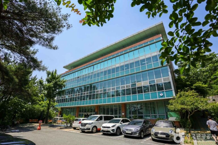 [예스키즈존] 부산점자도서관