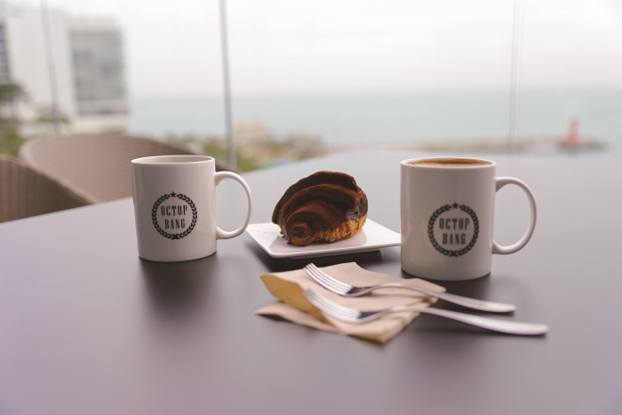 [예스키즈존] 옥탑방