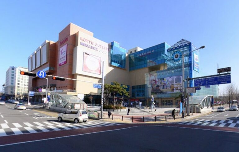 [예스키즈존] 마크트할레