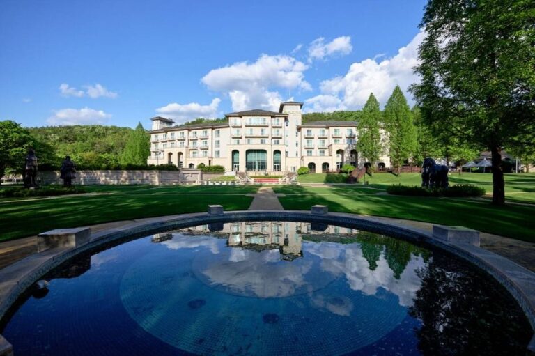 [예스키즈존] 아도니스호텔