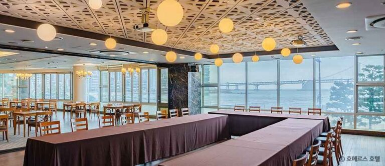 [예스키즈존] 호메르스호텔