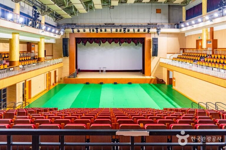 [예스키즈존] 무주예체문화관