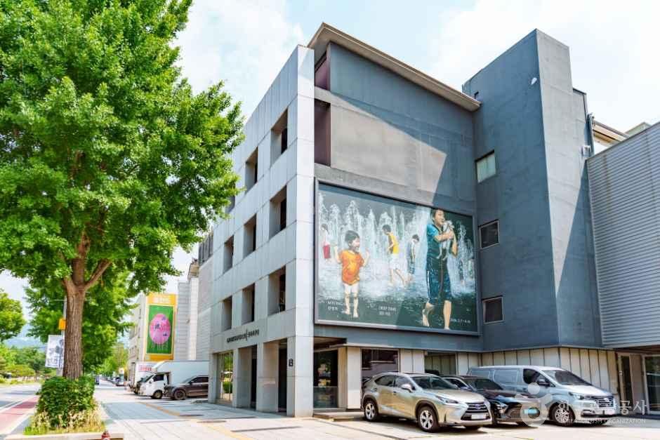 [예스키즈존] 갤러리 현대