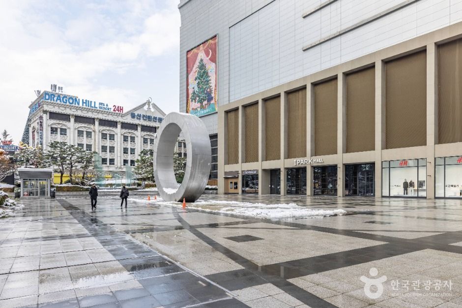 [예스키즈존] 용산역광장